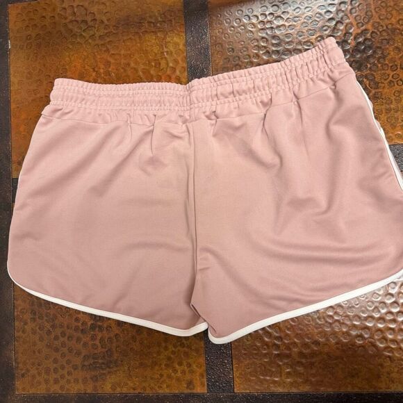 NWT (XXL) Pink Retro Athletic Shorts - Dolphin Hem, Pockets, White Trim - Picture 5 of 5